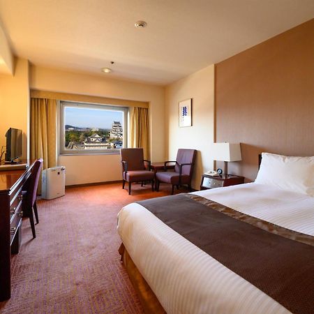 Fukuyama New Castle Hotel Bagian luar foto