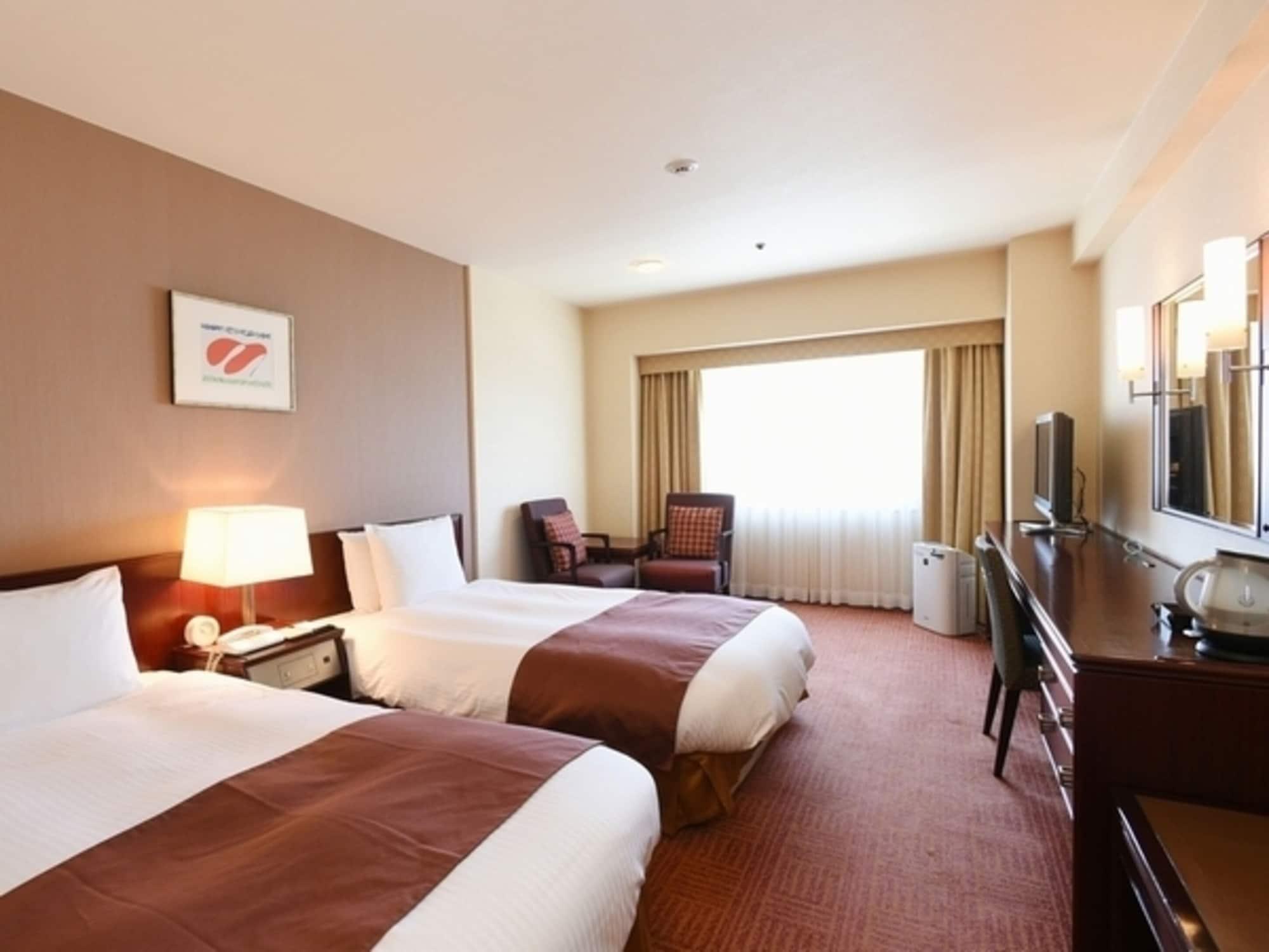 Fukuyama New Castle Hotel Bagian luar foto