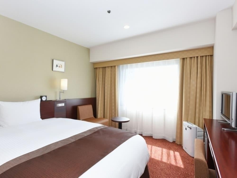 Fukuyama New Castle Hotel Bagian luar foto